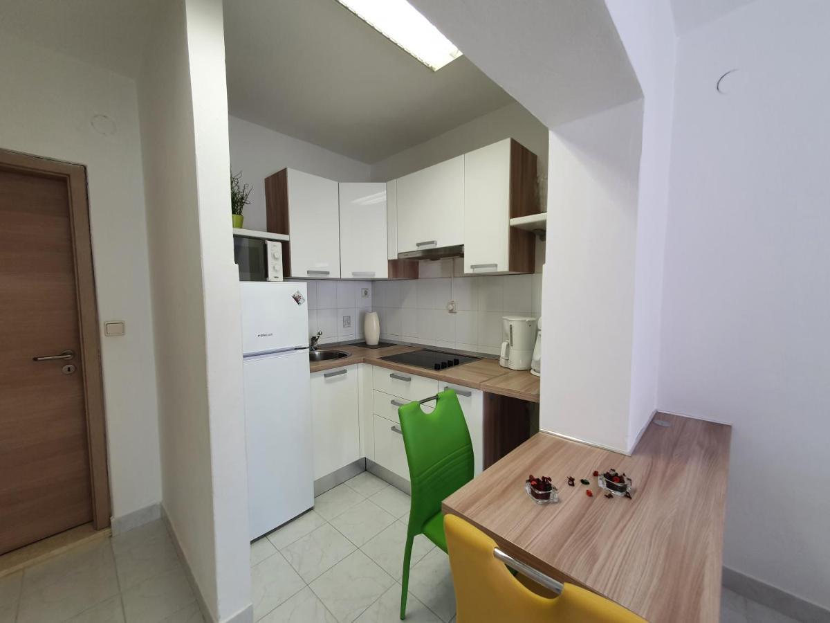 Apartmani Alta Крк Экстерьер фото